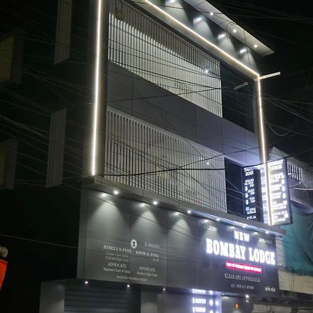 New Bombay Lodge นาคปุระ ภายนอก รูปภาพ